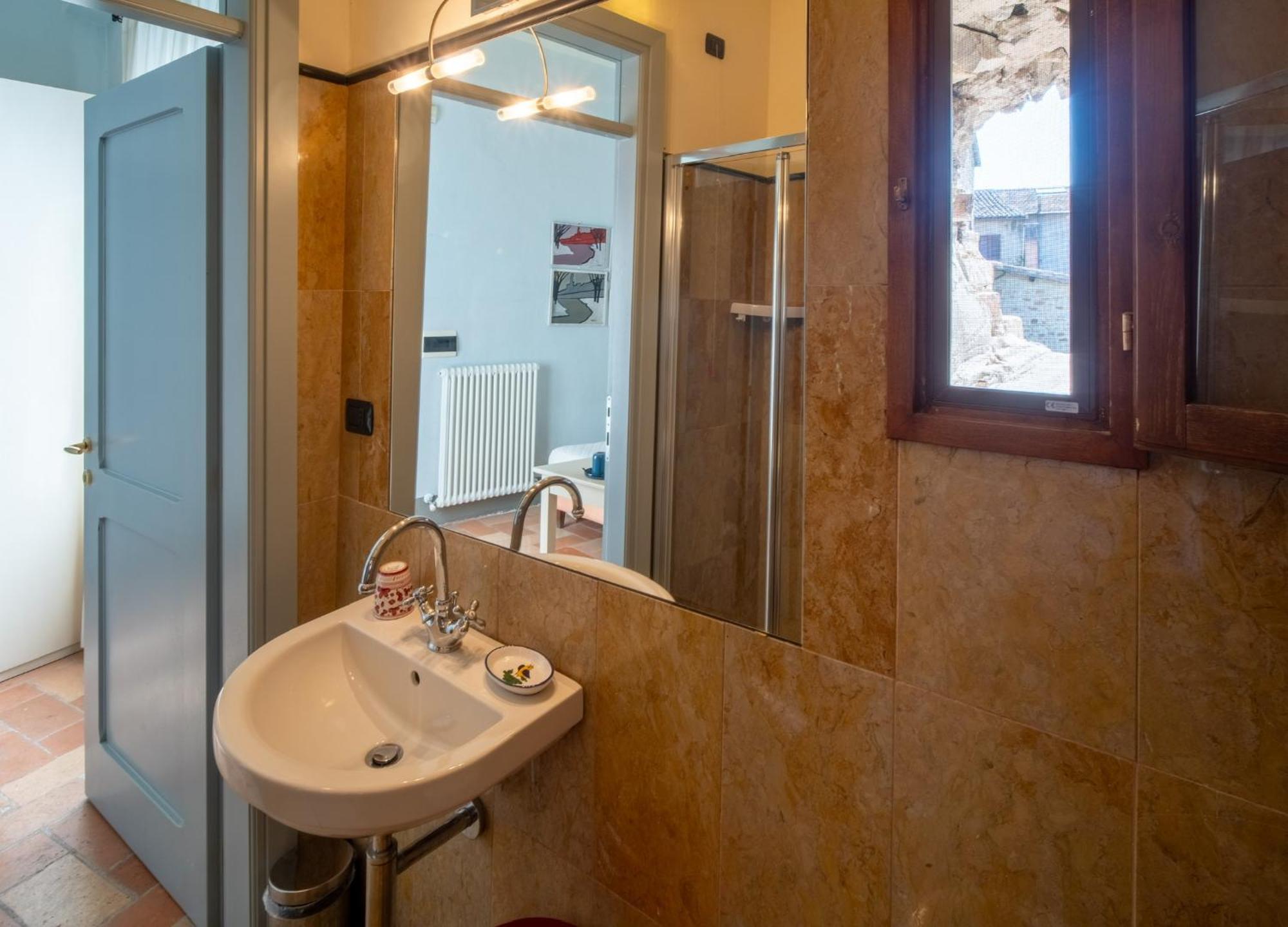B&B Porta Perugina Bevagna Exteriör bild