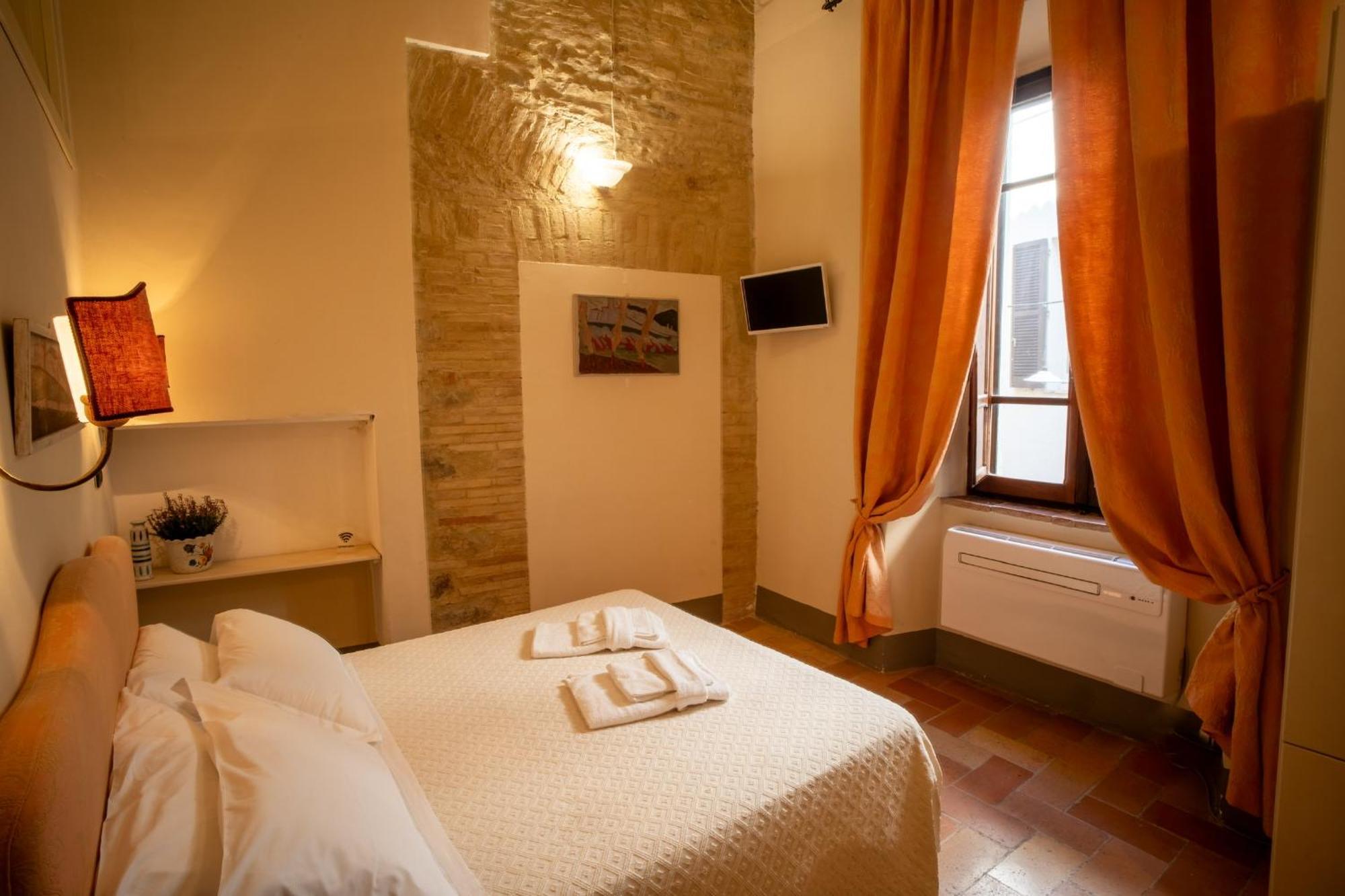 B&B Porta Perugina Bevagna Exteriör bild